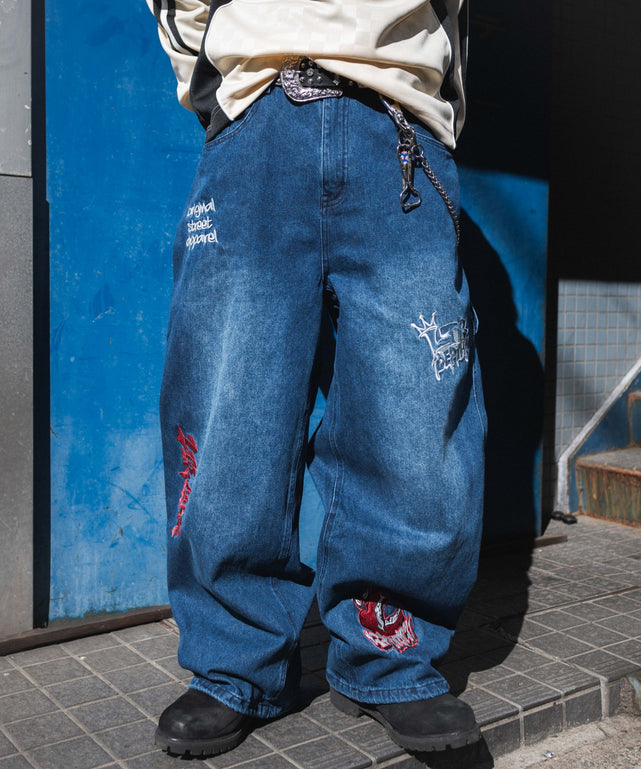 デニム中濃加工　モデル:180cm L着用