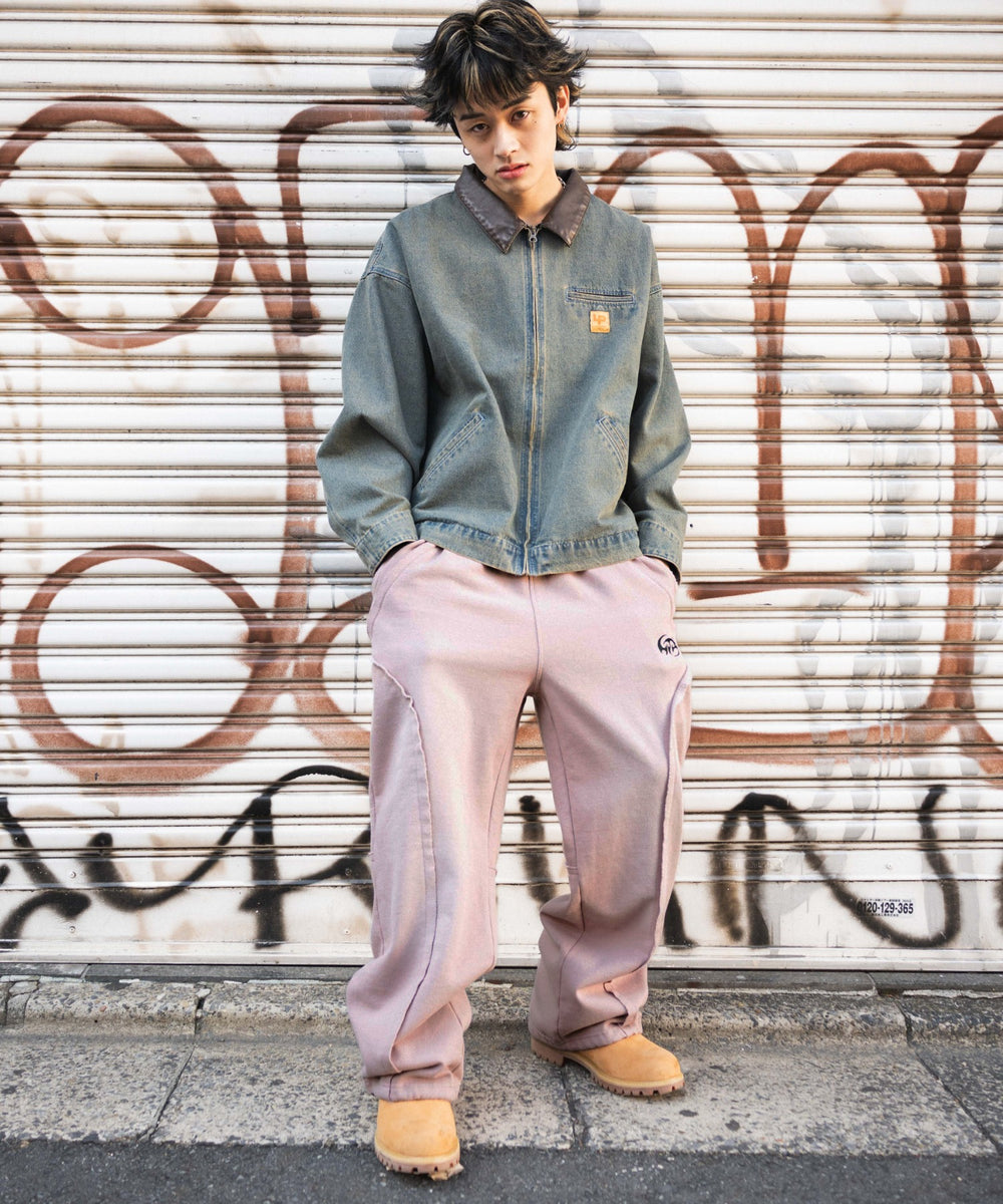 ピンク　モデル:180cm L着用