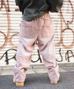 ピンク　モデル:180cm L着用