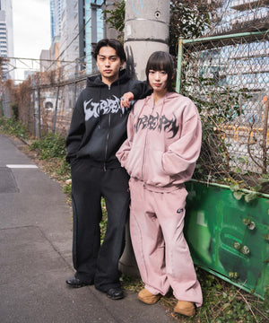 グラフィックスウェットパンツ