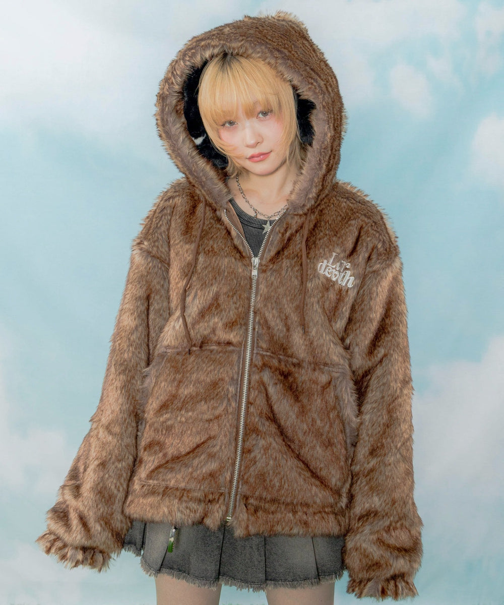 ブラウンソノタ モデル：154cm M着用