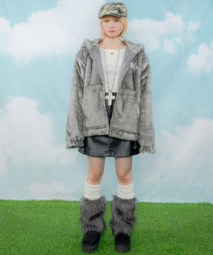 グレーソノタ モデル：154cm M着用