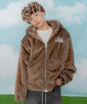 ブラウンソノタ モデル：170cm L着用