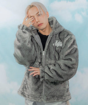 グレーソノタ モデル：170cm L着用