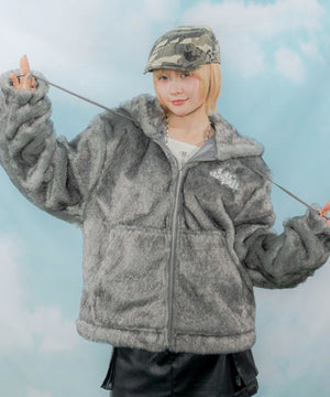 グレーソノタ モデル：154cm M着用