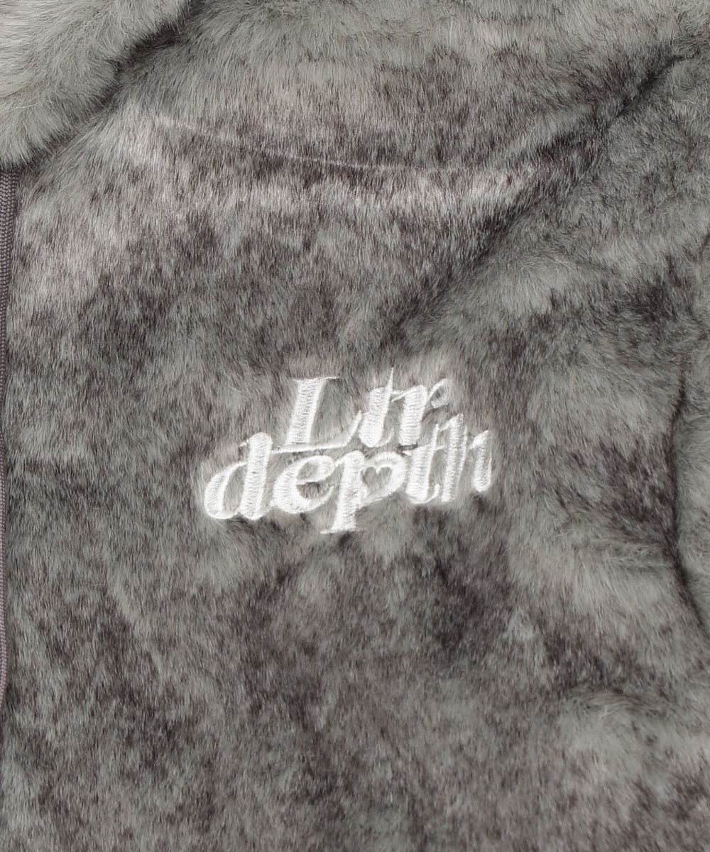 ファーフードロゴブルゾン