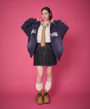 ネイビー　モデル：163cm Mサイズ着用