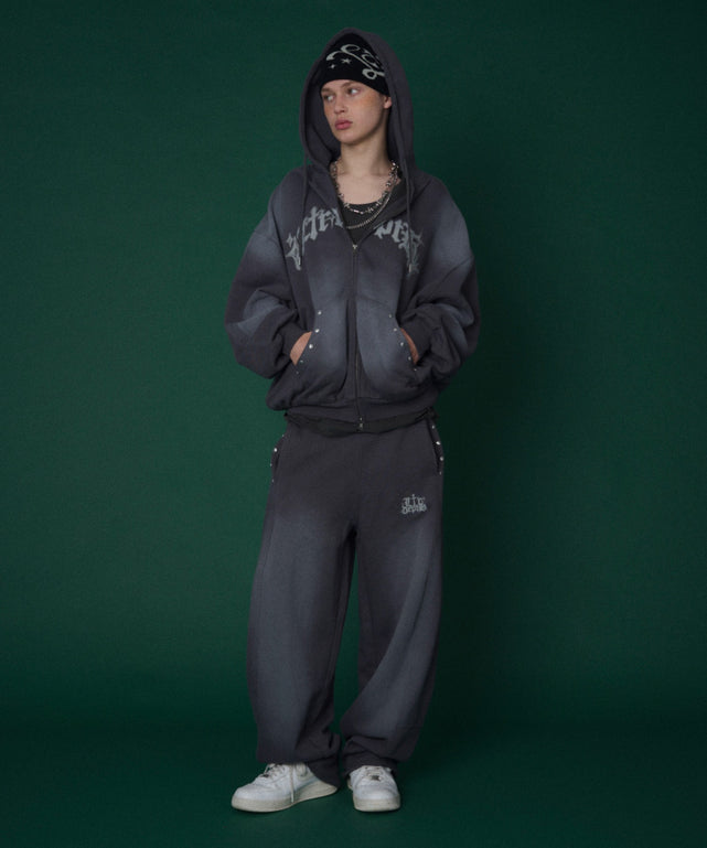 スミクロ　モデル：178cm Lサイズ着用