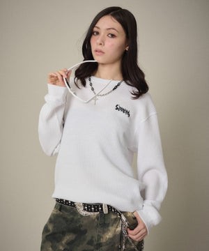 ホワイト　モデル：163cm Mサイズ着用