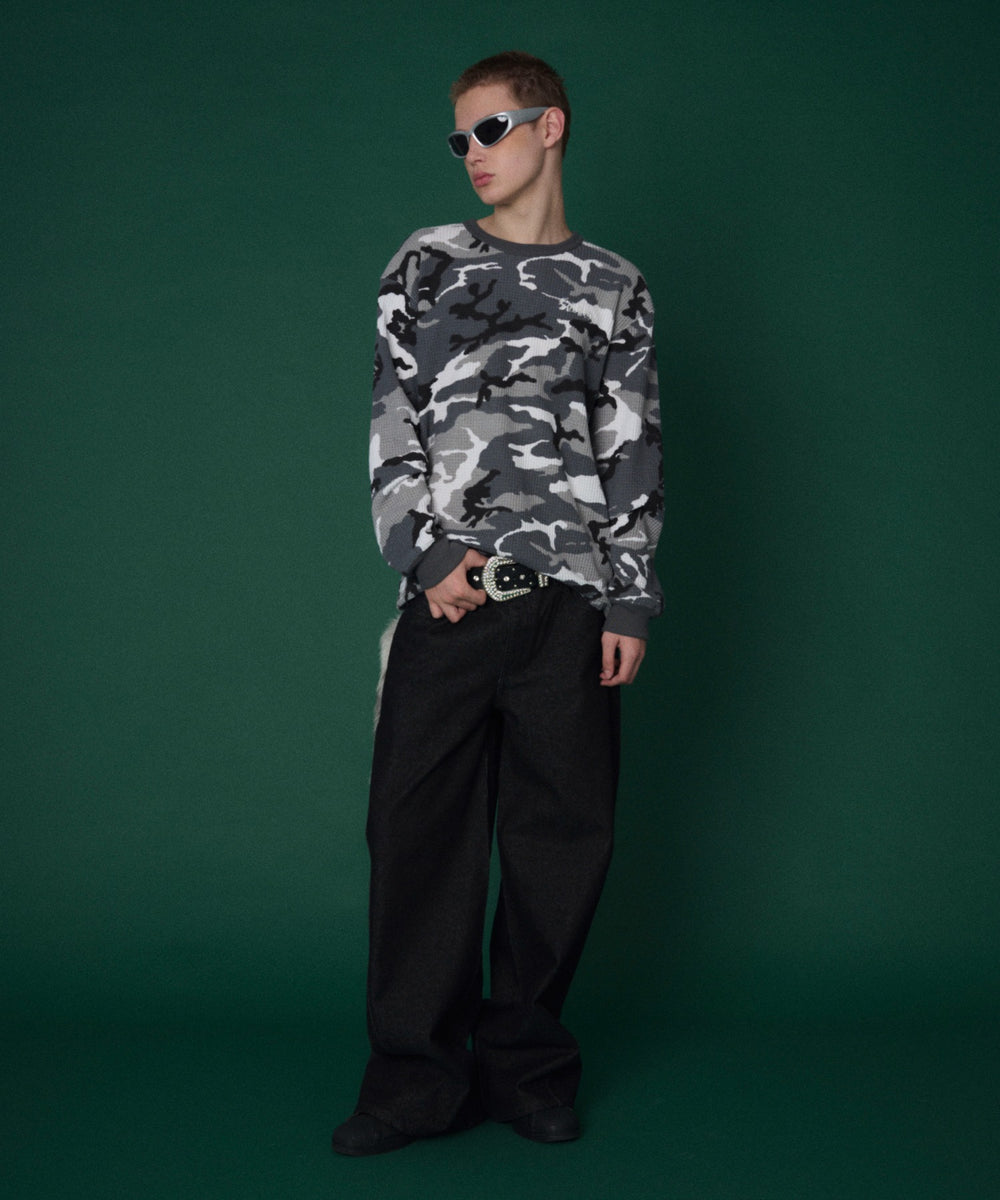 柄１　モデル：178cm Lサイズ着用