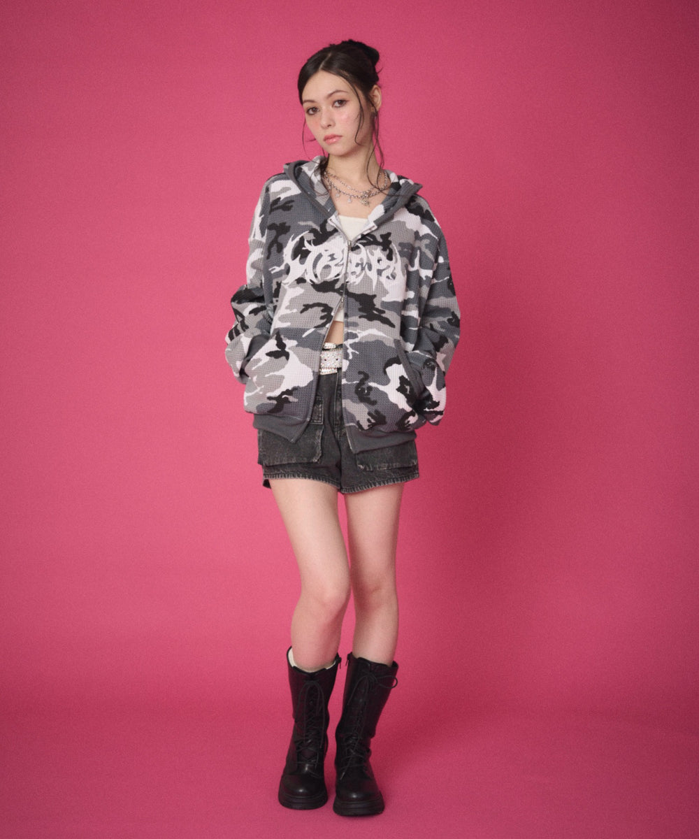 柄1　モデル：163cm Mサイズ着用