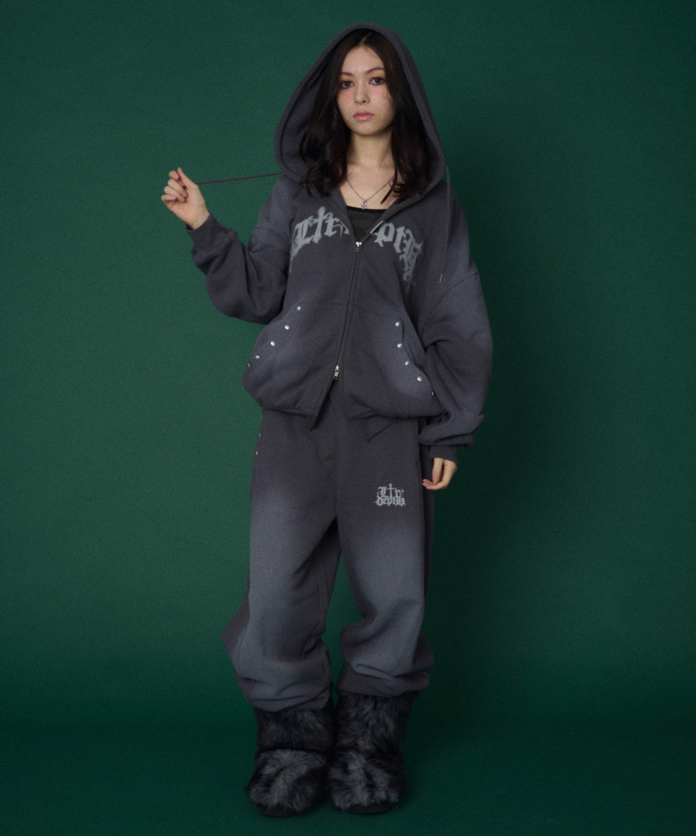 スミクロ　モデル：163cm Mサイズ着用