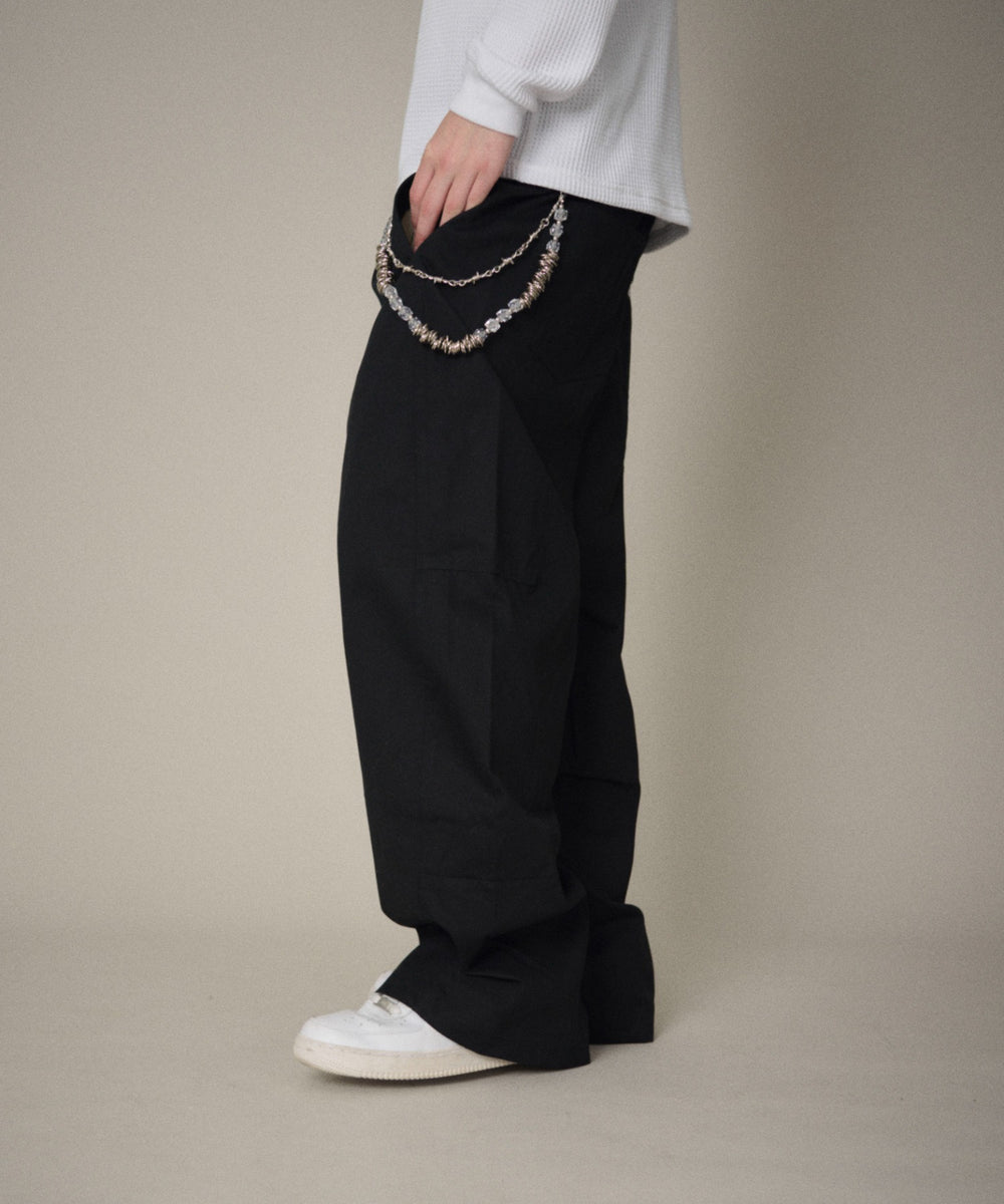 ブラック　モデル：178cm Lサイズ着用