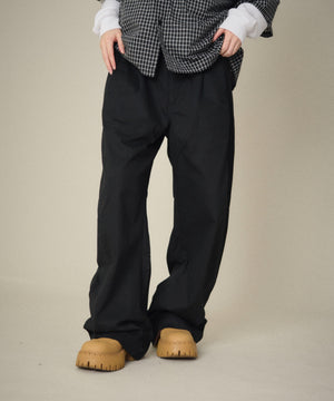 ブラック　モデル：163cm Mサイズ着用