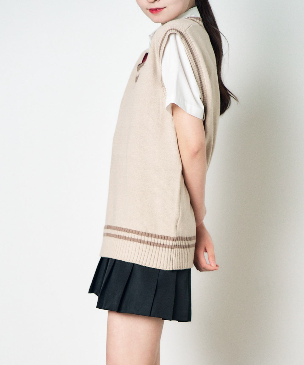 ベージュ モデル：160cm F着用