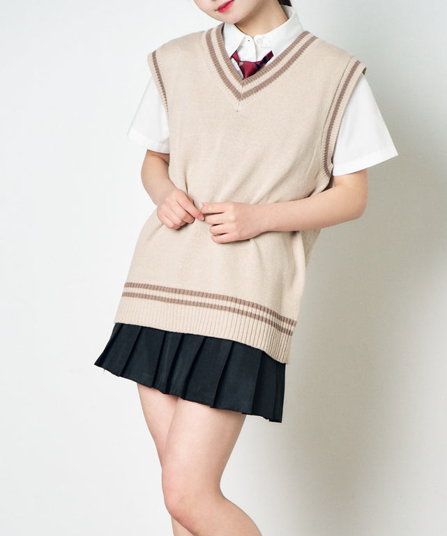 ベージュ モデル：160cm F着用