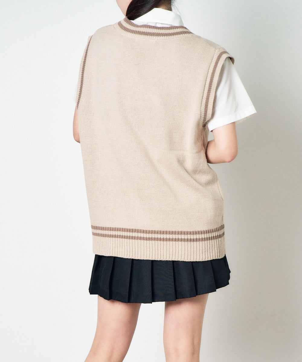 ベージュ モデル：160cm F着用