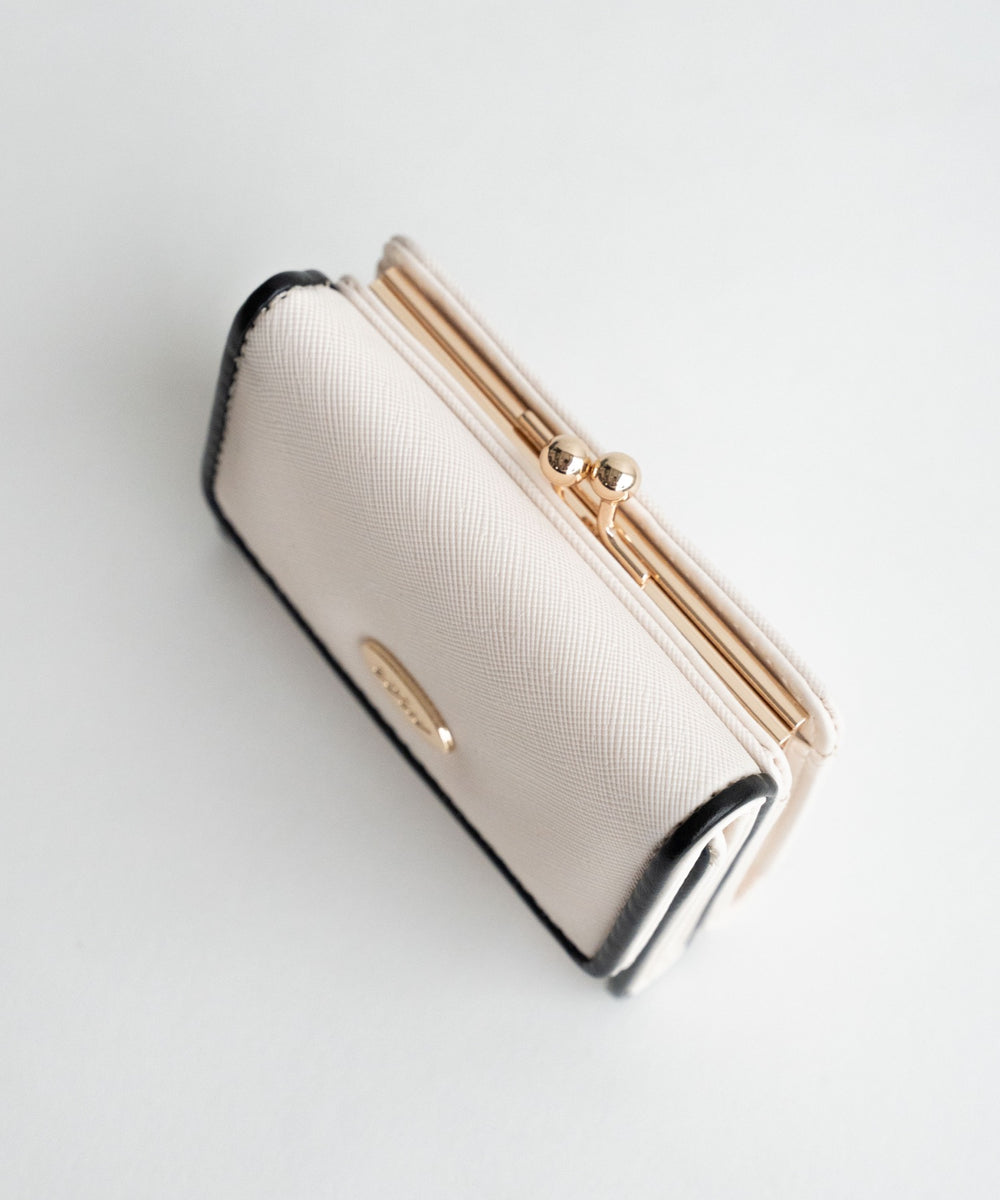 パイピングガマ口ウォレット