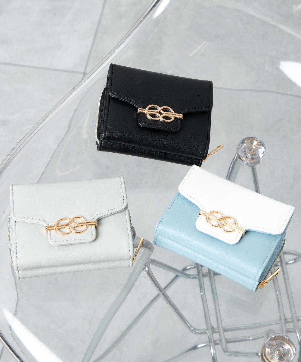 メタルパーツフラップウォレット