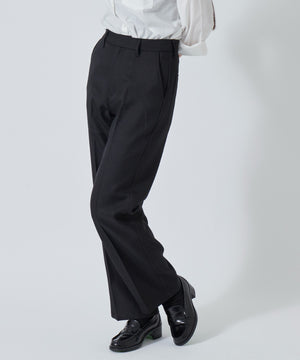 ブラック モデル：160cm Mサイズ着用