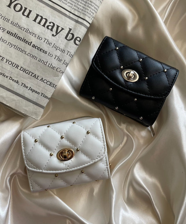 スタッズキルティングウォレット