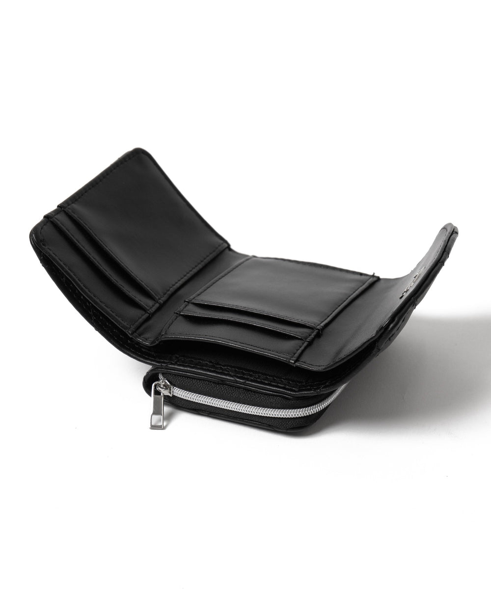 スタッズキルティングウォレット