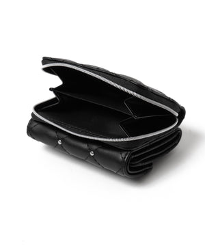 スタッズキルティングウォレット