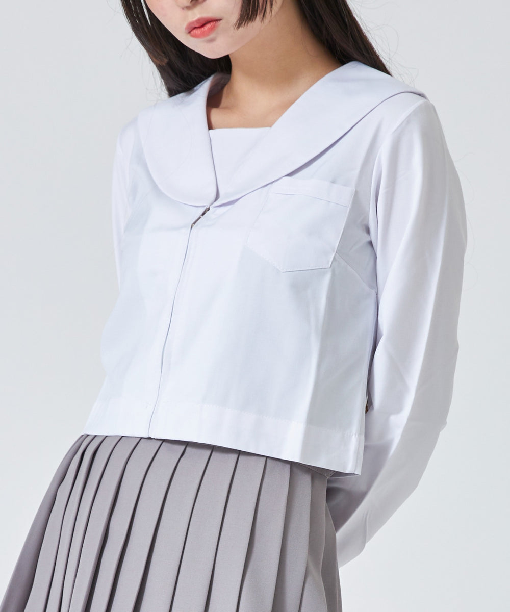 ホワイト モデル:160cm M着用