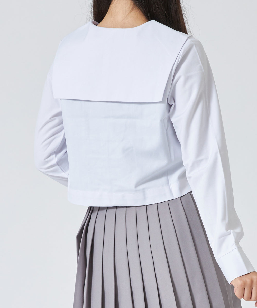 ホワイト モデル:160cm M着用