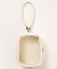 オフホワイト / F