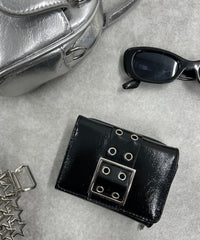 ハトメベルトフラップウォレット