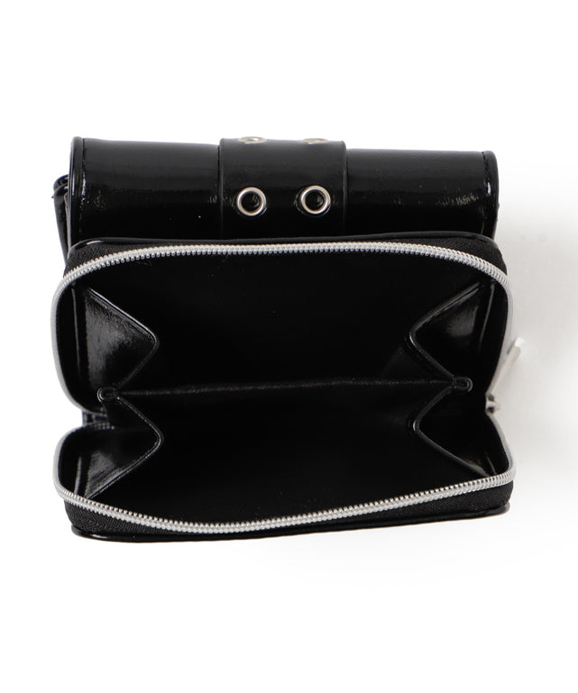 ハトメベルトフラップウォレット