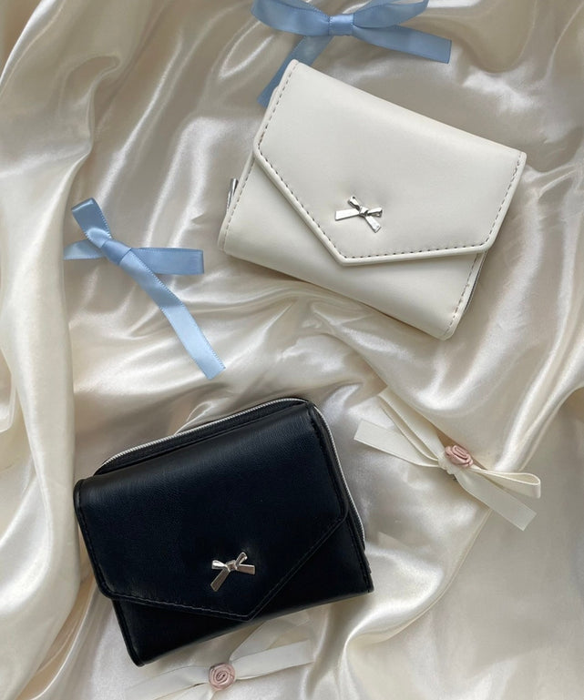 メタルリボンレターフラップウォレット