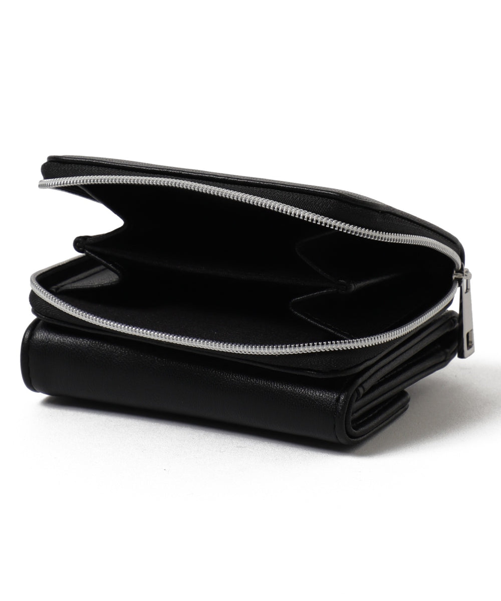 メタルリボンレターフラップウォレット