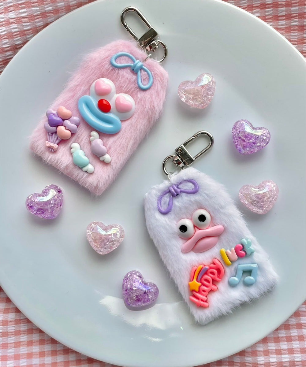 左：ピンク　右：ホワイト