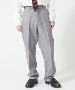 グレー モデル:167cm L着用