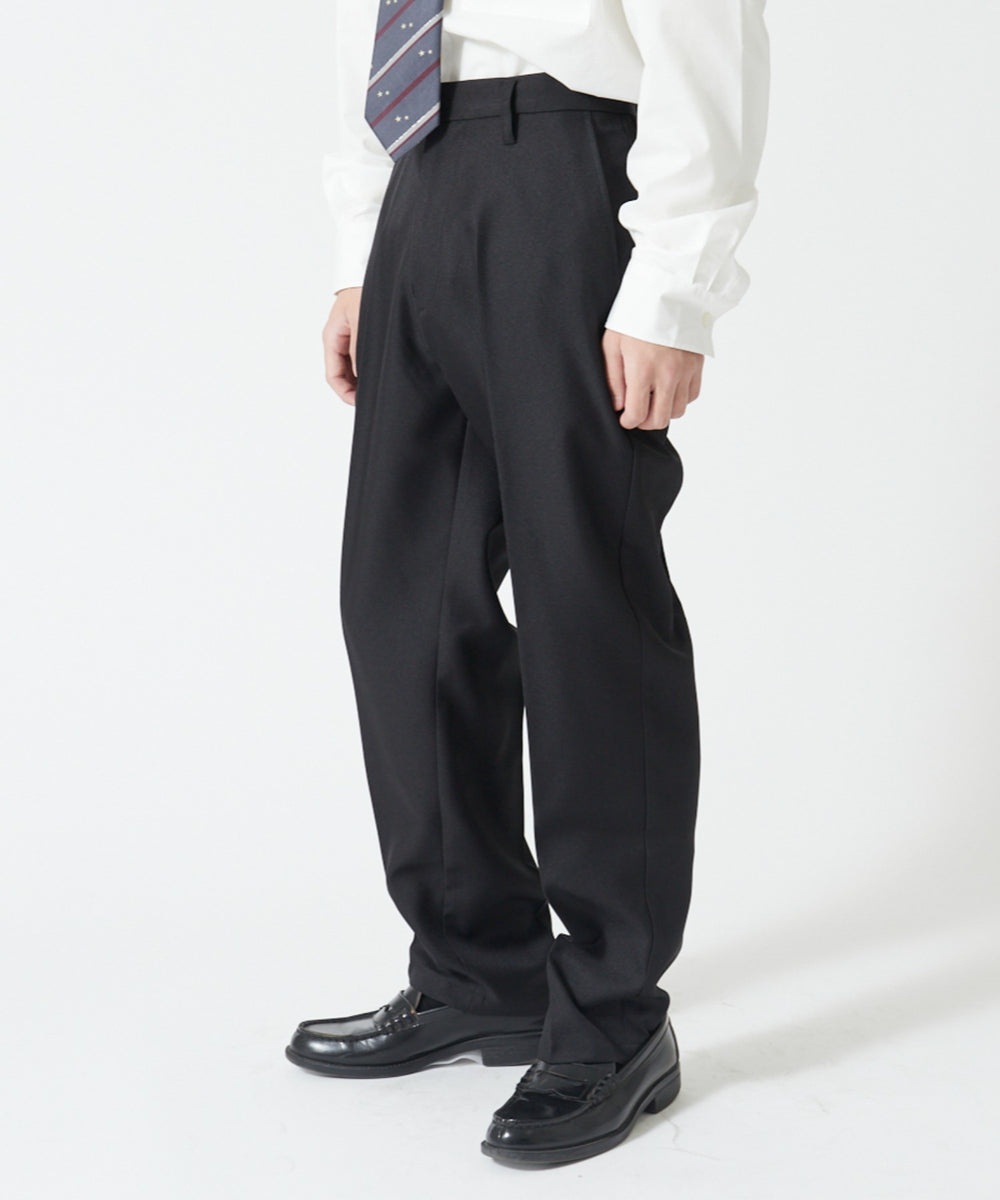 ブラック モデル:167cm L着用