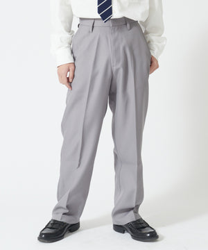 グレー モデル:167cm L着用