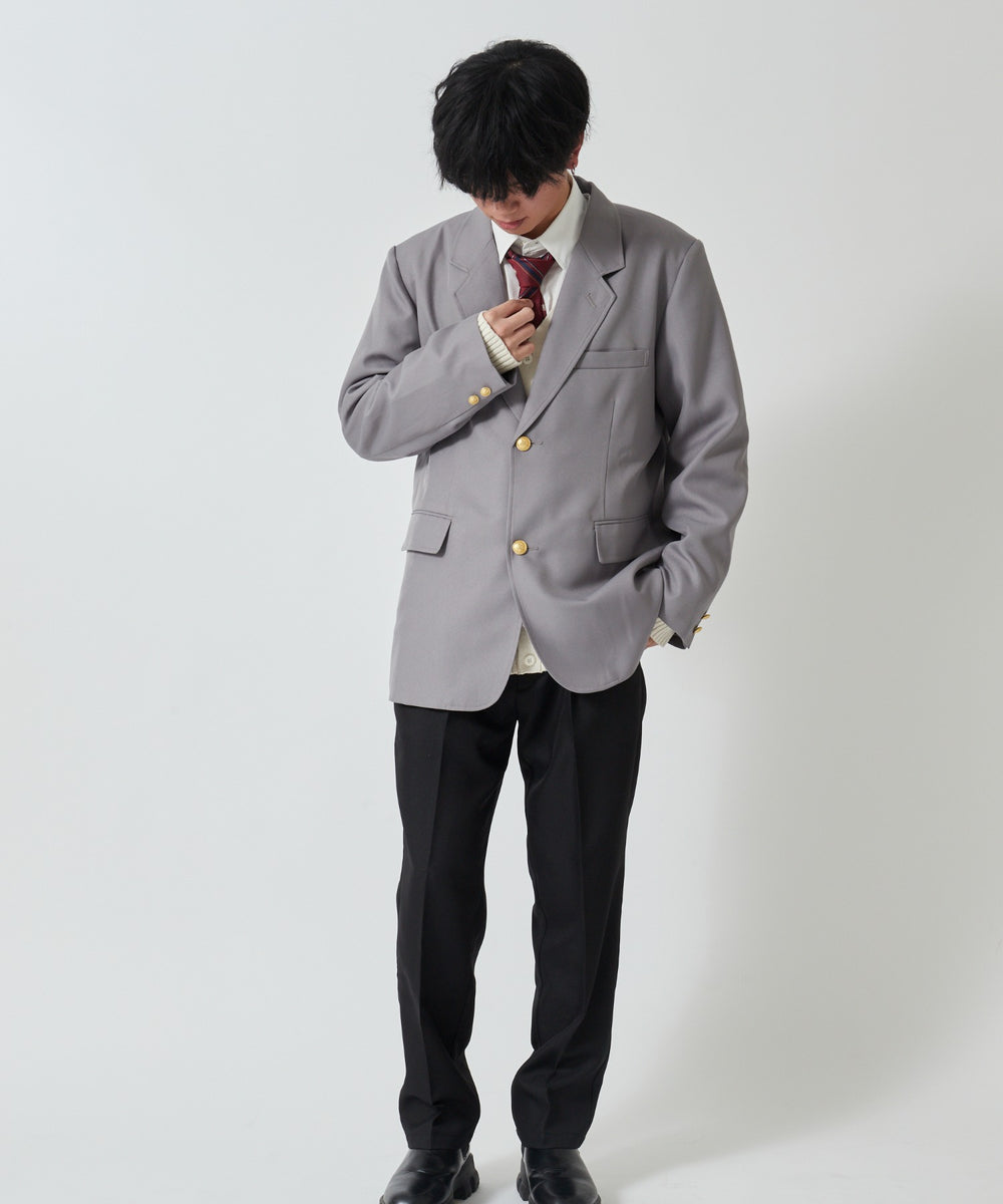 グレー モデル:176cm L着用