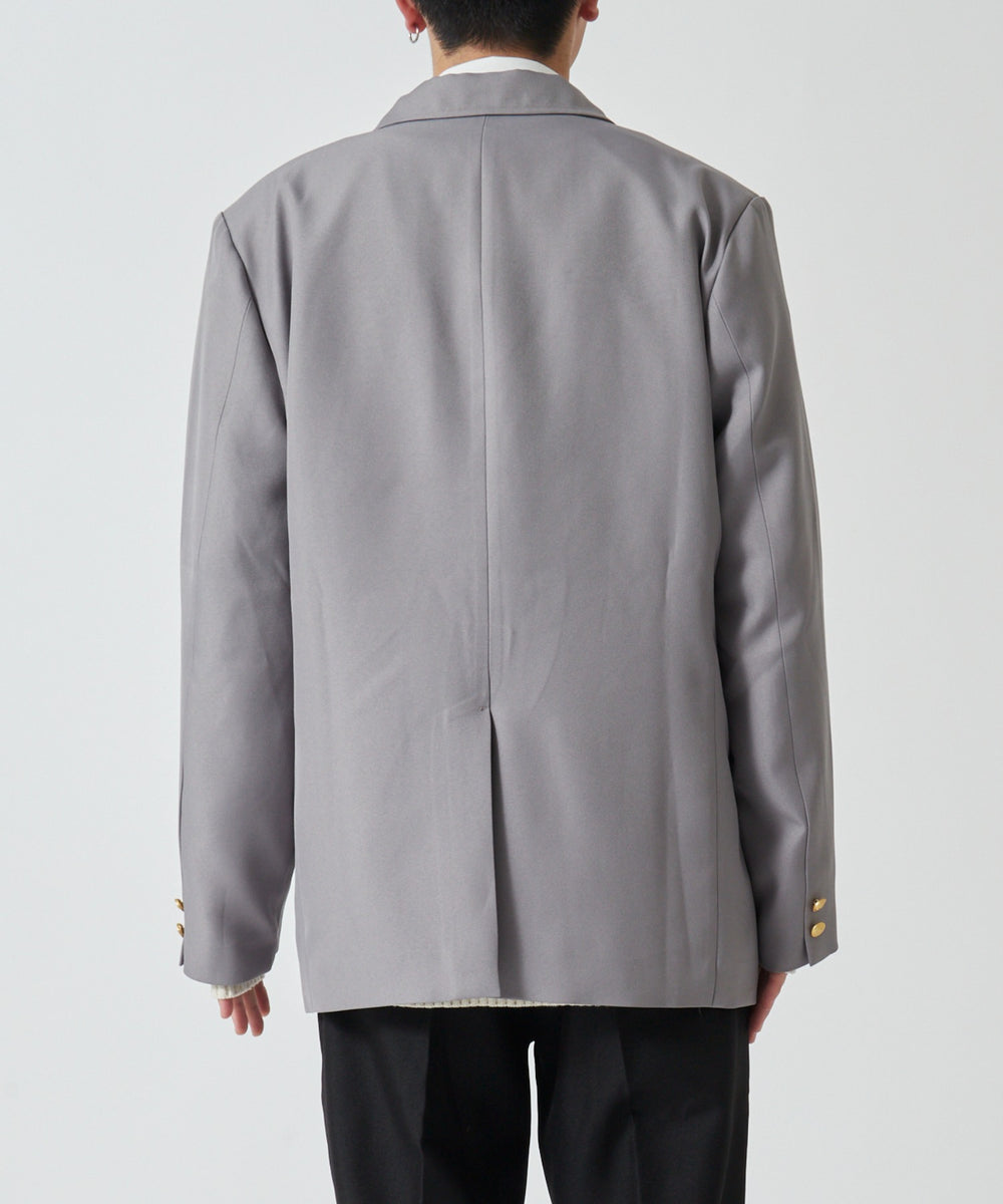 グレー モデル:176cm L着用