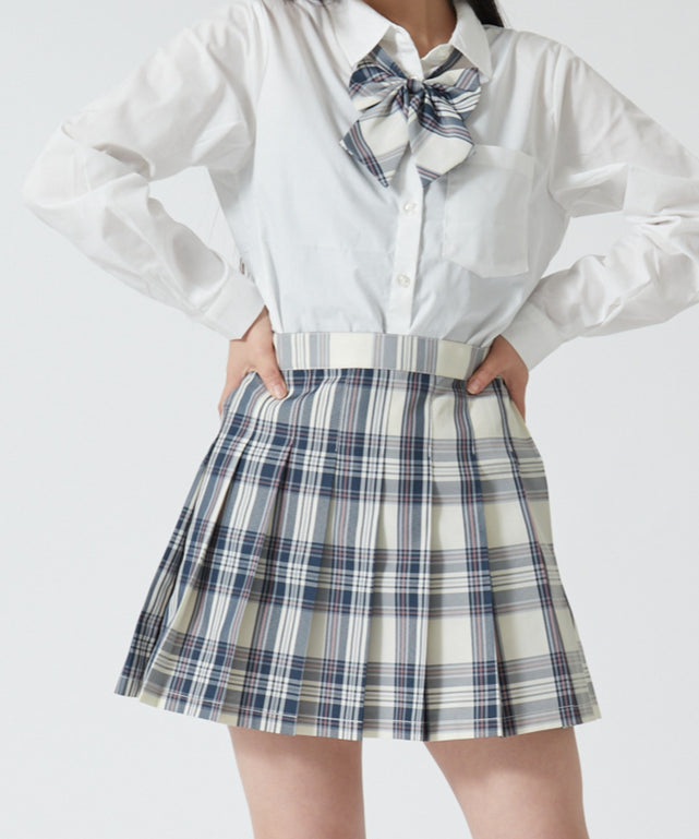 スクールプリーツスカート【一部店舗限定】/ホワイトチェック1 モデル:160cm M着用