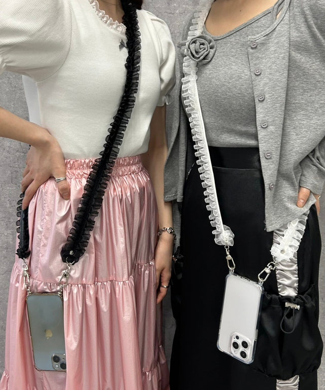 左：ブラック　右：ホワイト