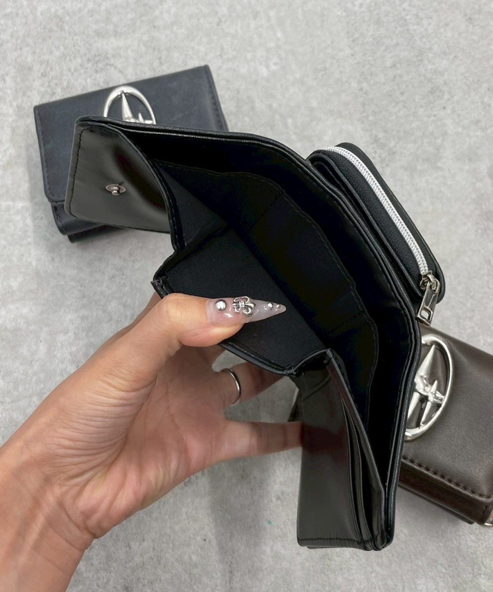 BIGメタルパーツフラップウォレット