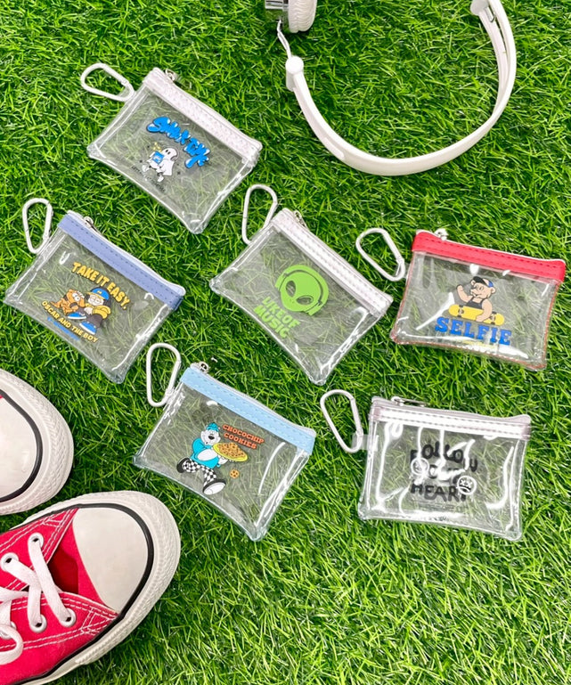 グラフィッククリアポーチ