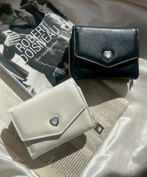 上：ブラック　下：ホワイトソノタ