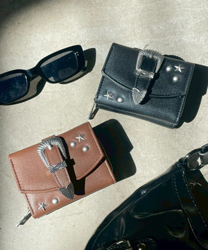 ウエスタンベルトスタッズウォレット