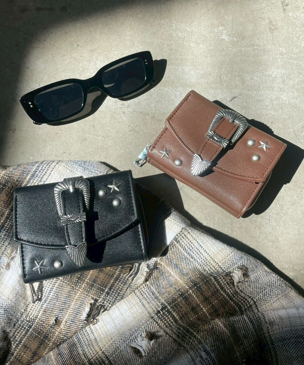 ウエスタンベルトスタッズウォレット