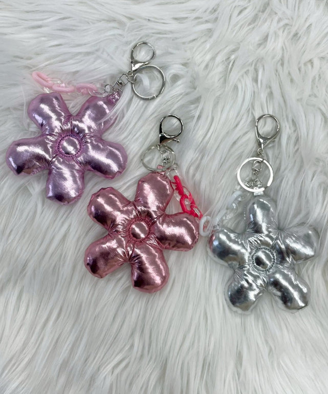 メタリックフラワークッションキーホルダー