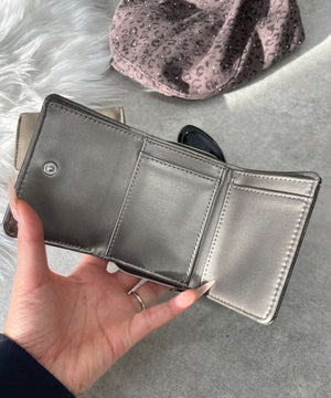 ラインストーンクロスウォレット