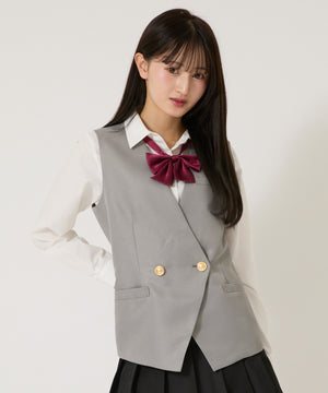 グレー モデル:158cm L着用